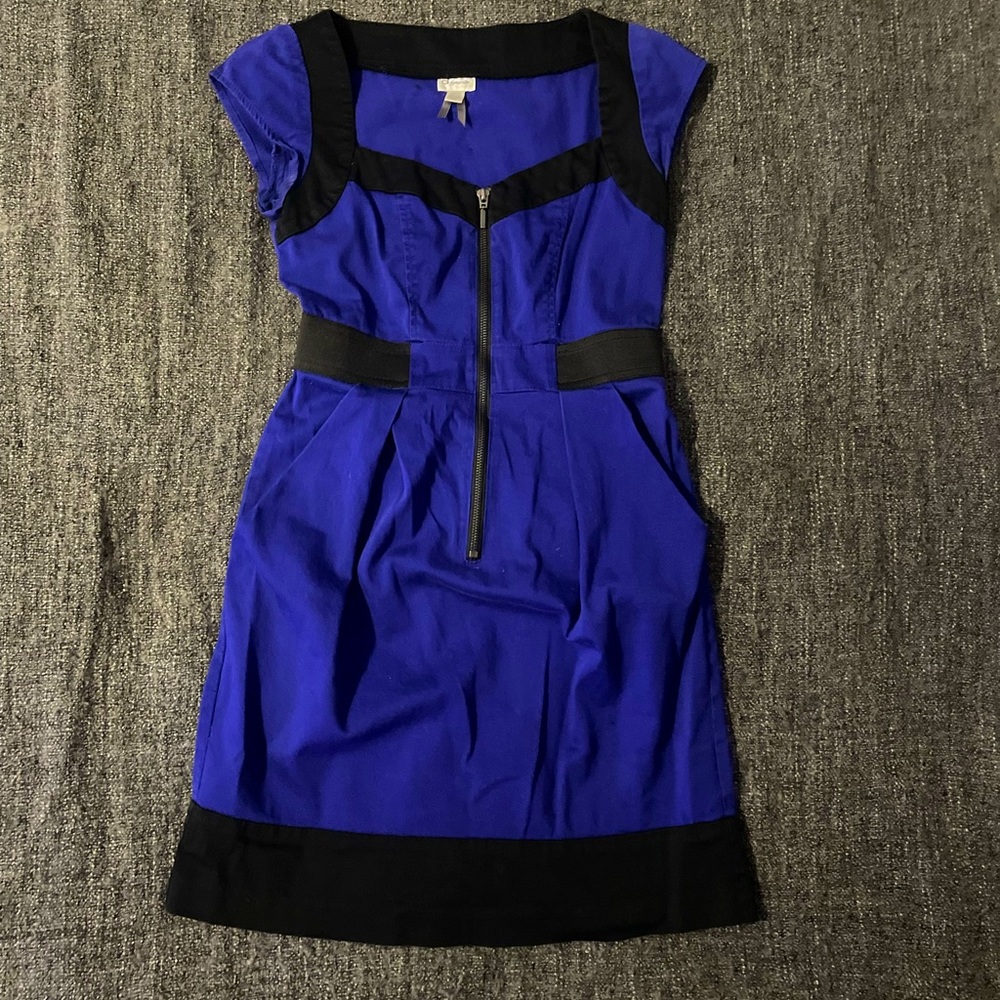 Dynamite Zip Dress